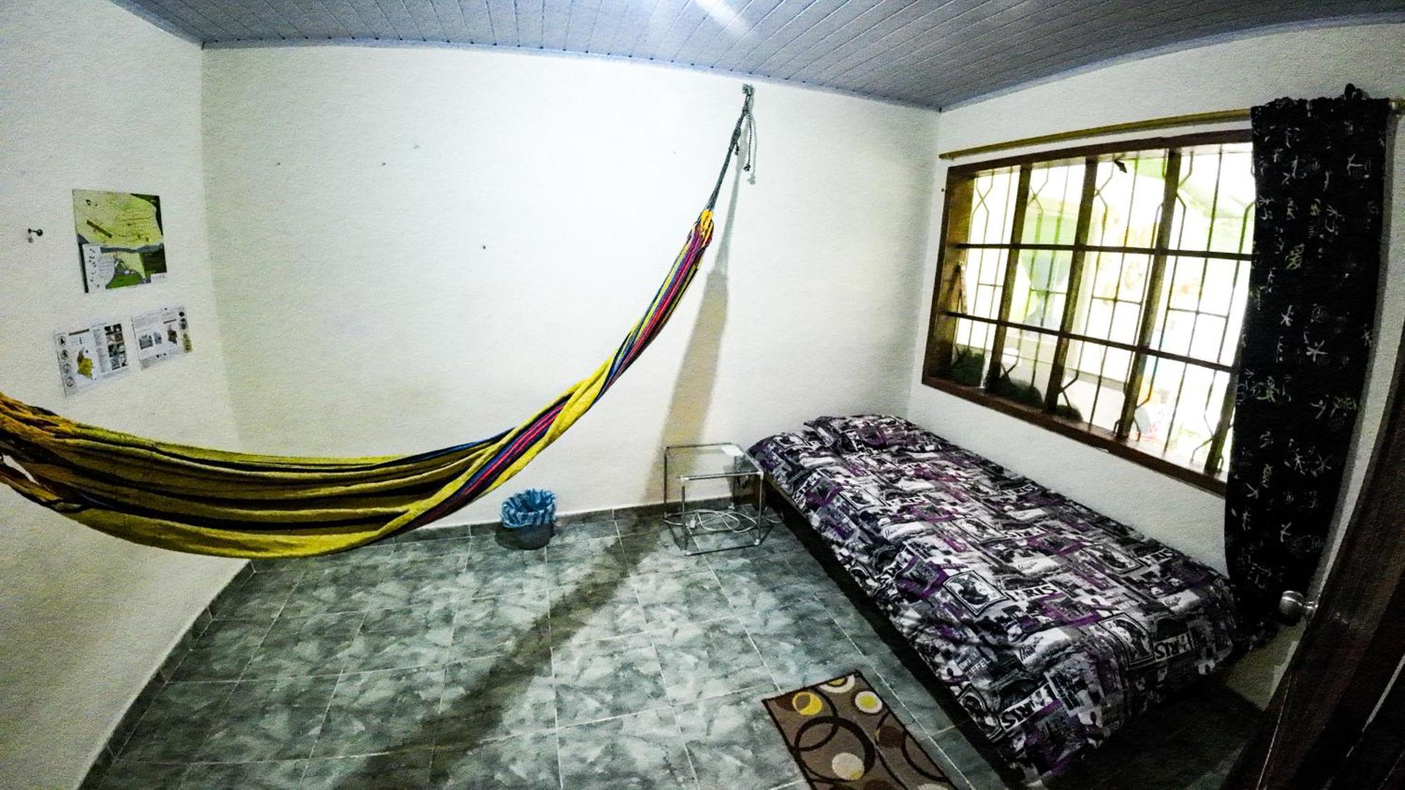 Capibara Guest House Leticia Extérieur photo